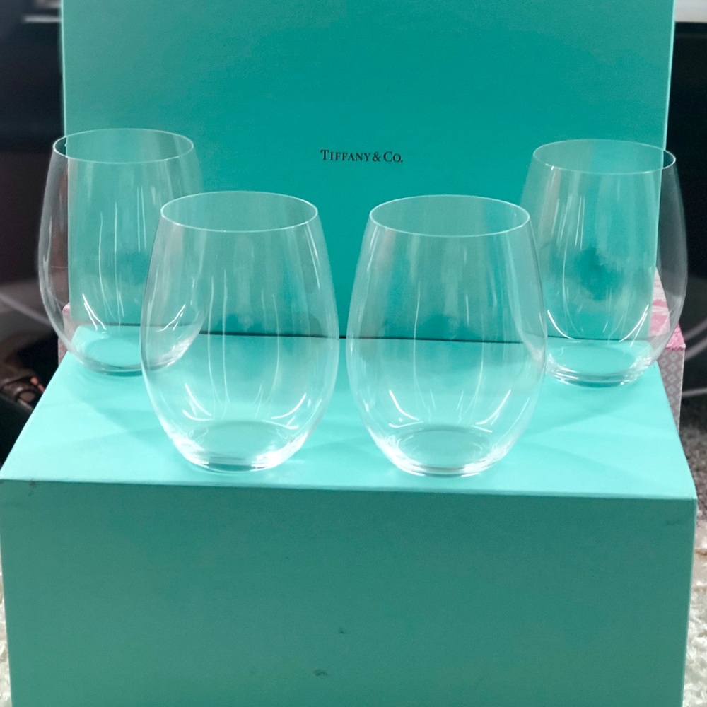 New Tiffany Stemless Wine Glass Set (Set of 4)